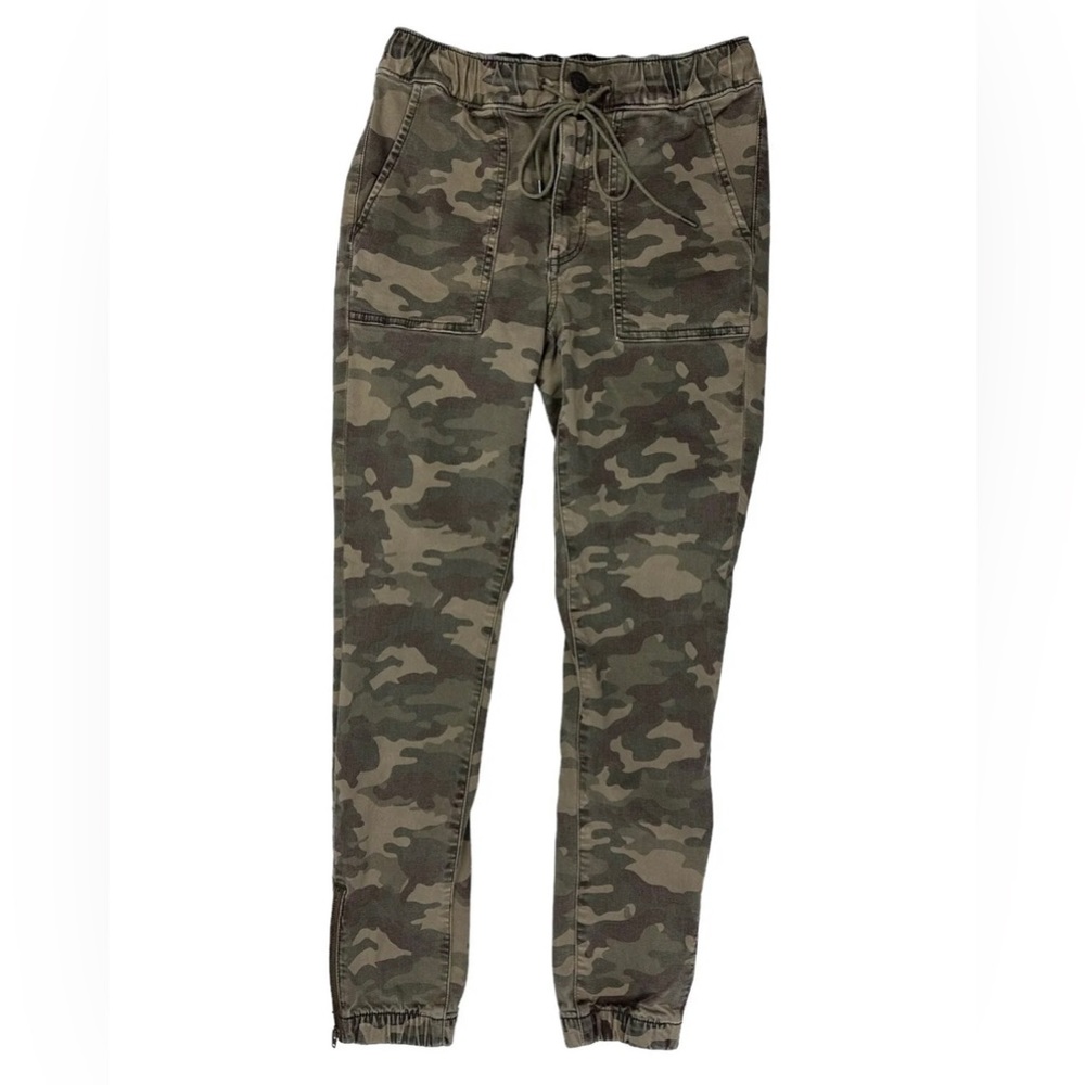 American Eagle Size 6 Regular Next Level Stretch Camo Jogger